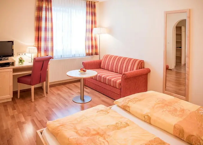 Weingut Breitenfelder Guest house 3*